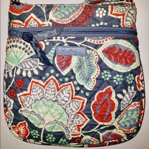 Vera Bradley Gray Pattern Hipster Purse